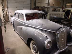 1953 Mercedes 220